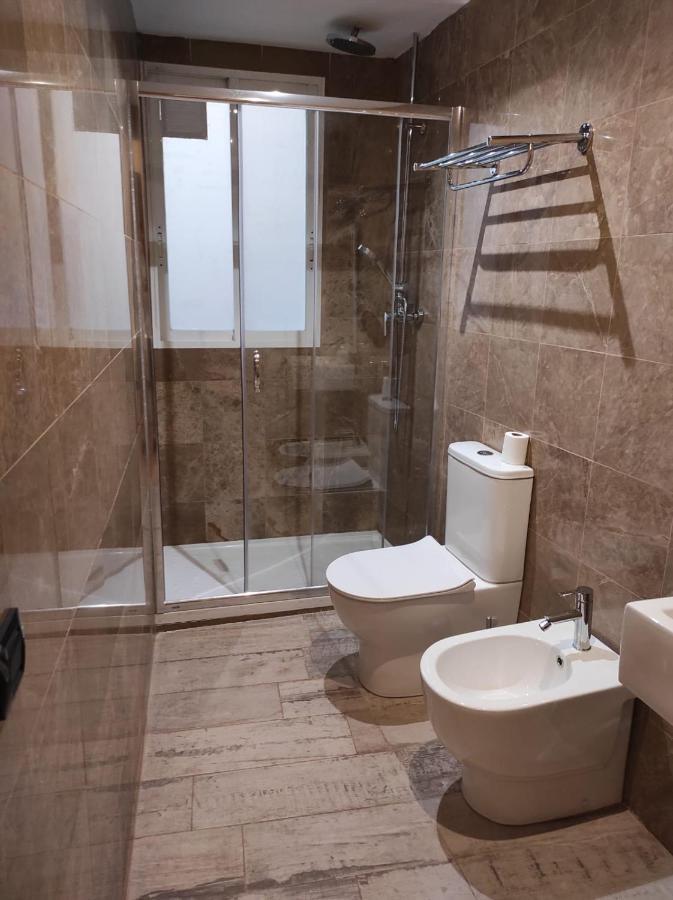 Apartamentos En Plom Валенсия Экстерьер фото