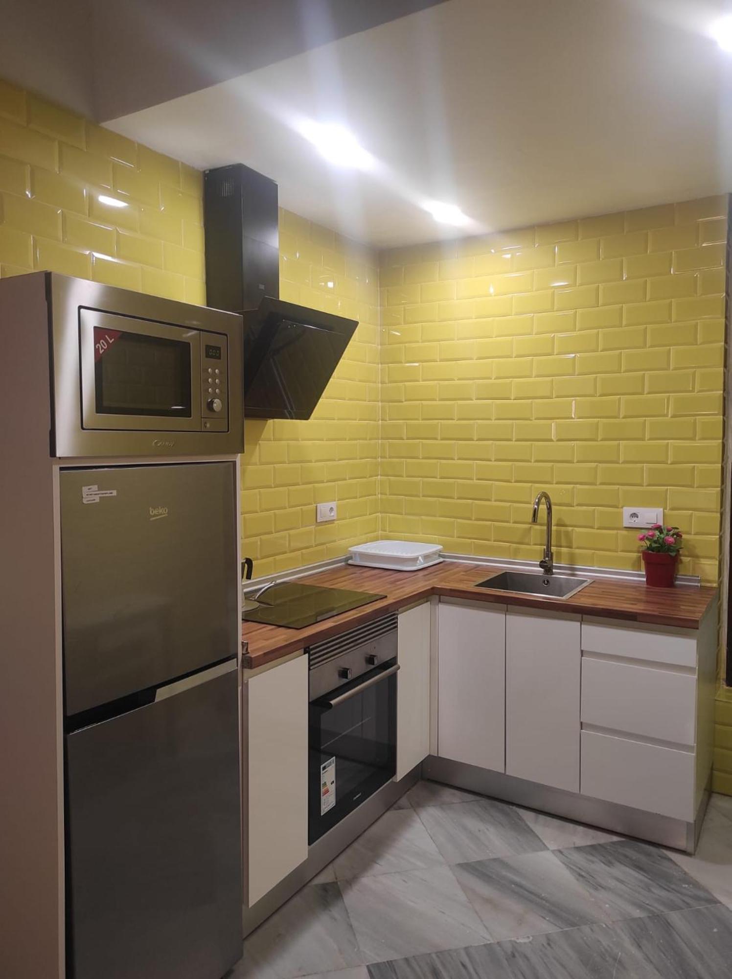 Apartamentos En Plom Валенсия Экстерьер фото